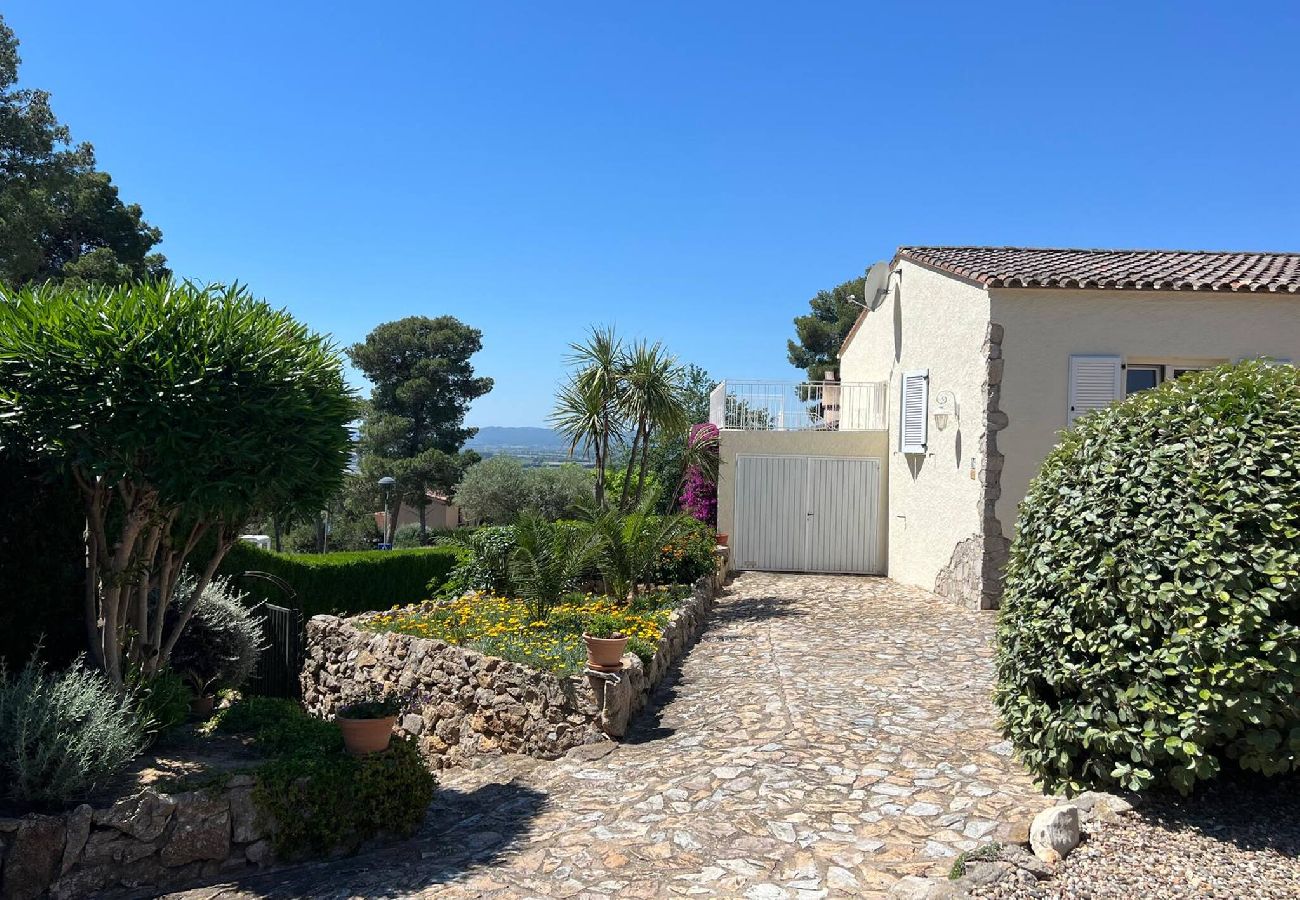 Ferienhaus in Torroella de Montgri - TV 16