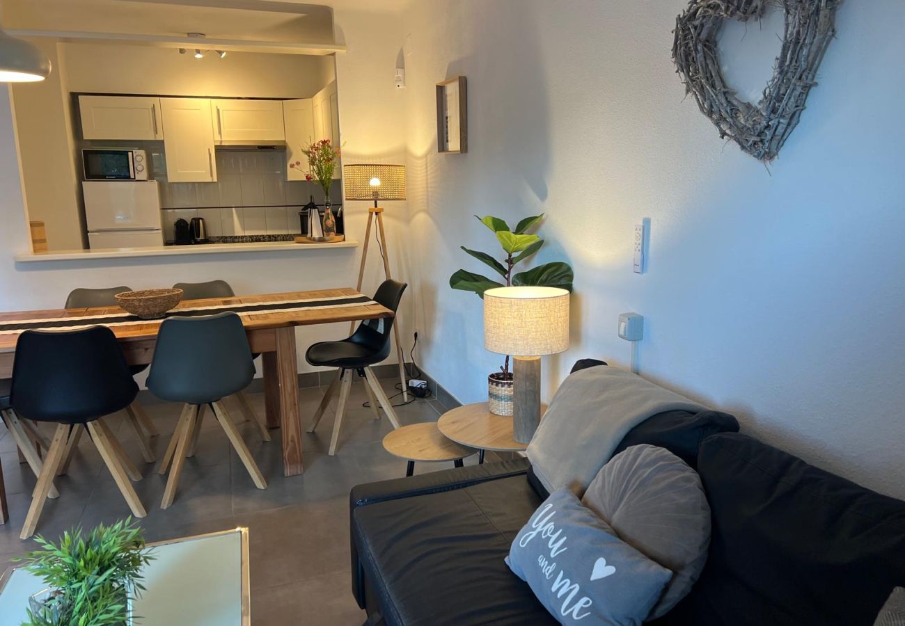 Rijhuis in Estartit - CB4a