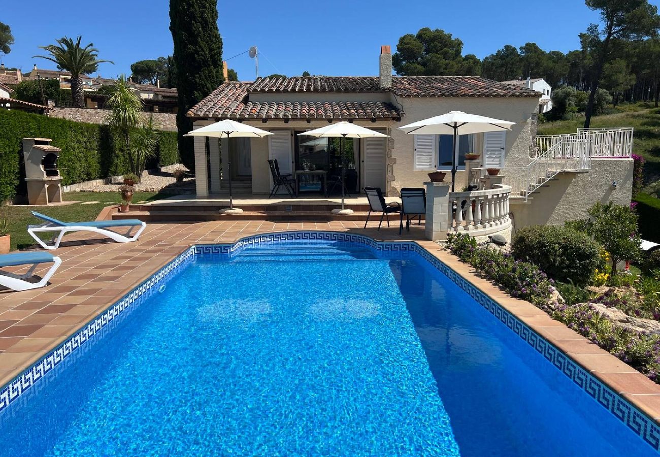 Huis in Torroella de Montgri - TV 16