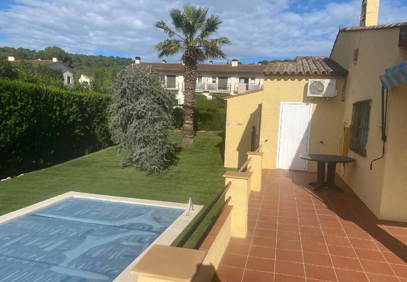 Huis in Torroella de Montgri - Priorat 16