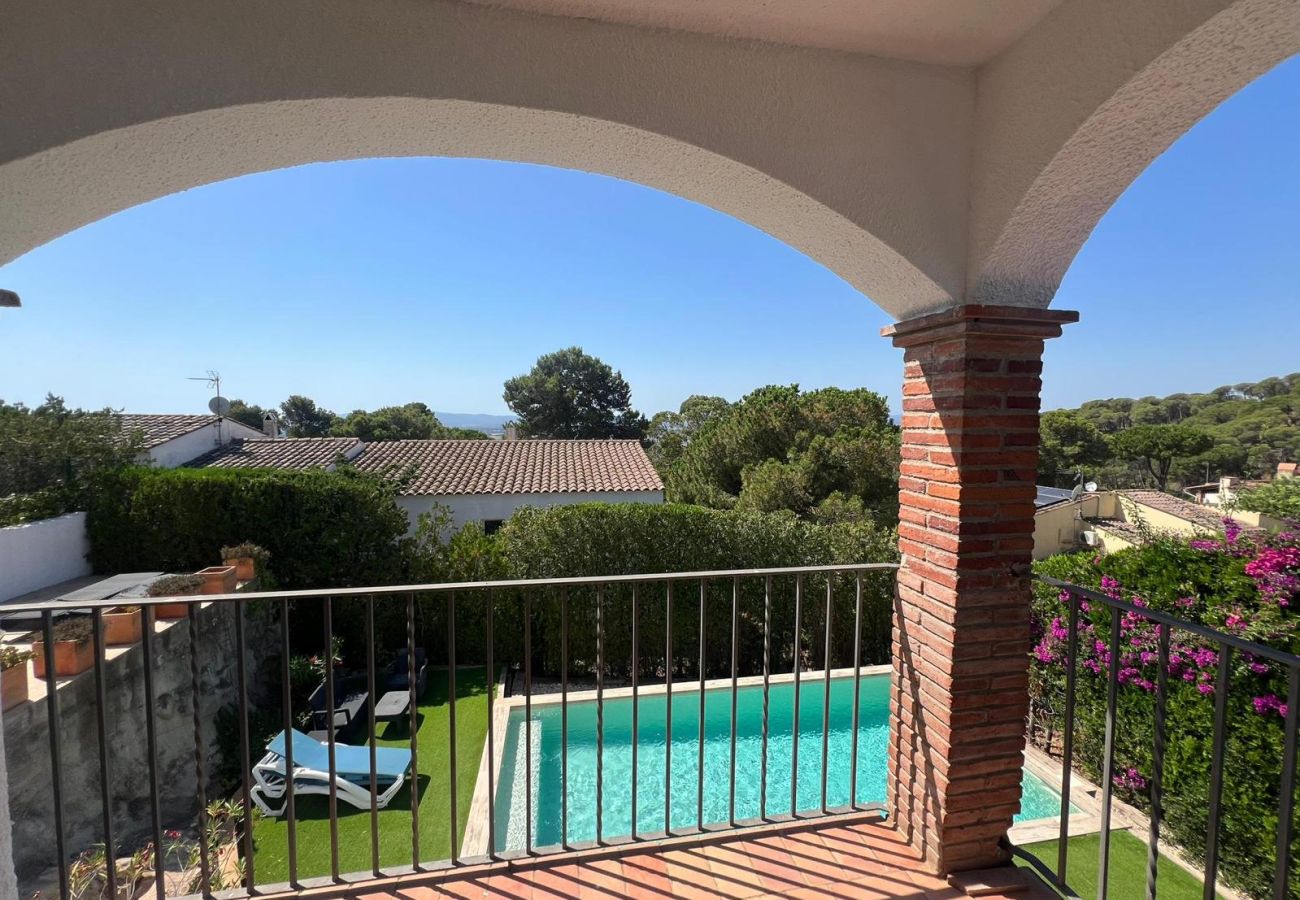 Huis in Torroella de Montgri - TV 74