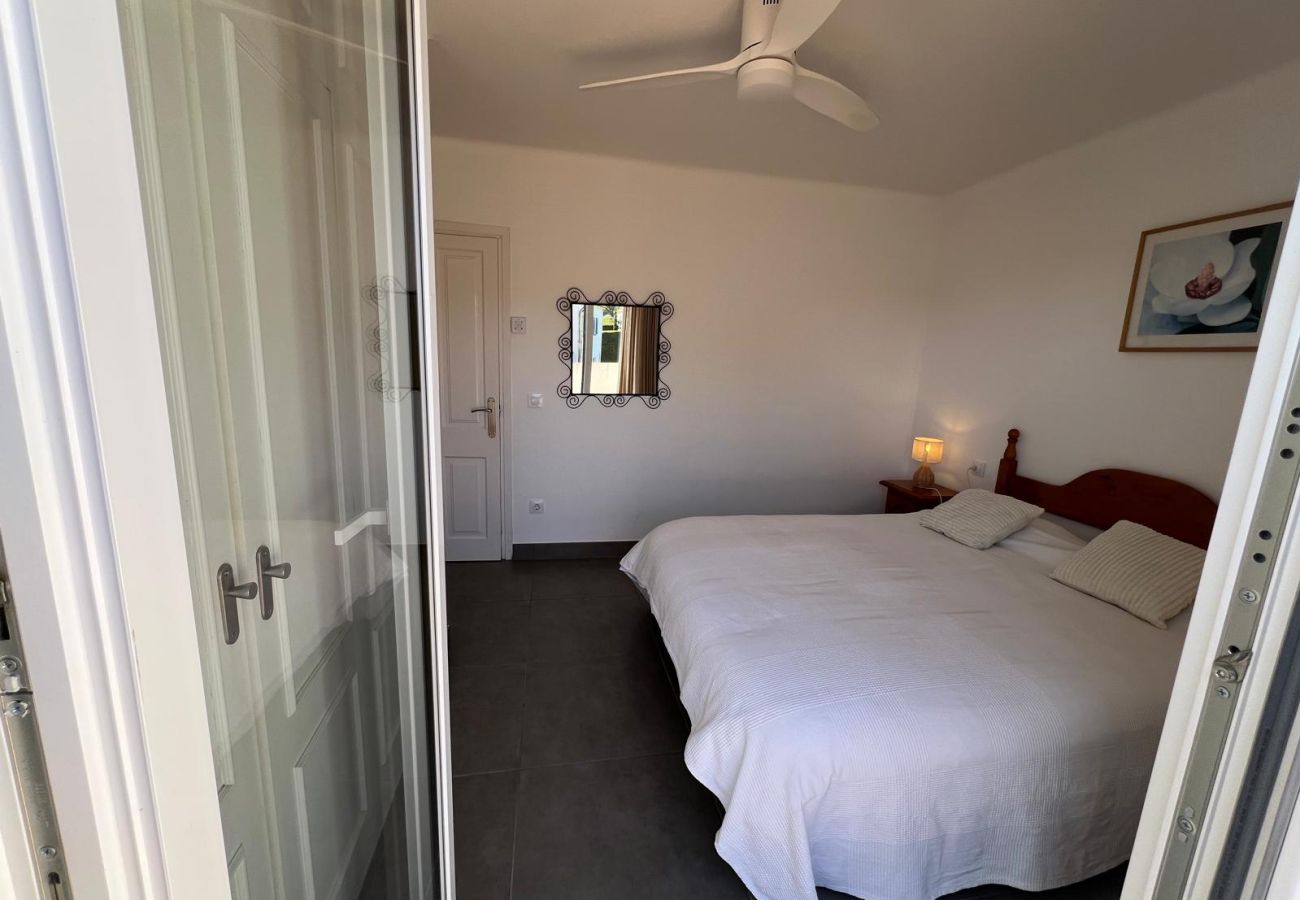Terraced House in Estartit - CB4a