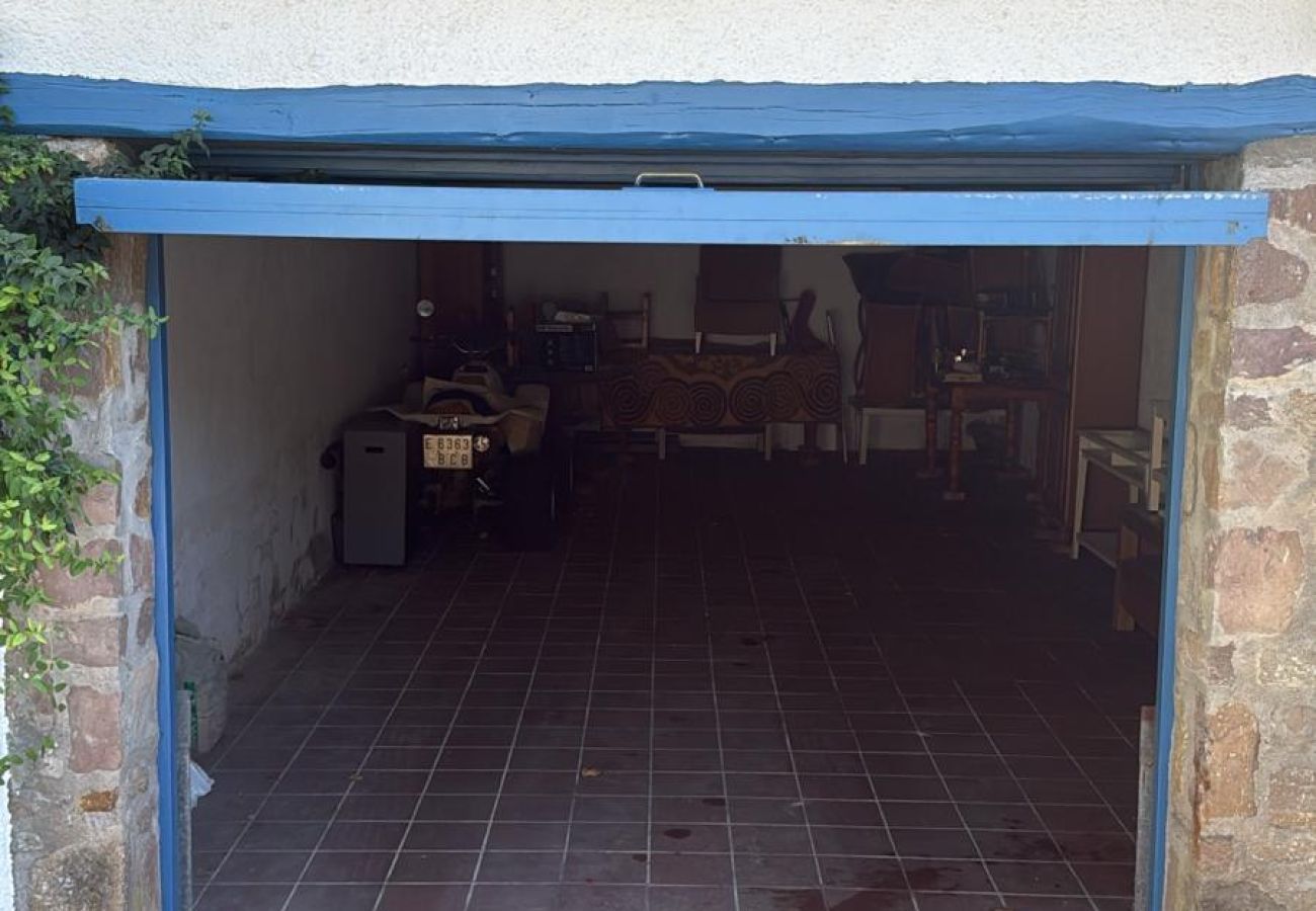 Terraced House in Estartit - CB4a