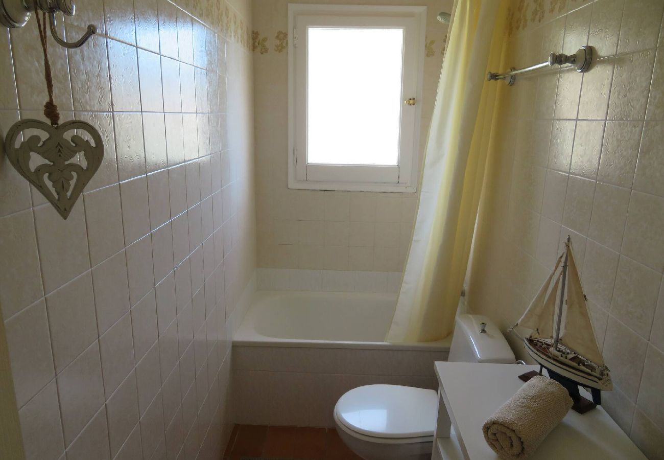 Apartment in Estartit - Nurimar