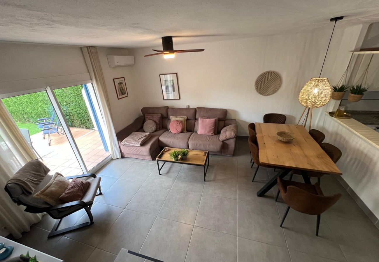 Casa adosada en Estartit - CB 2b