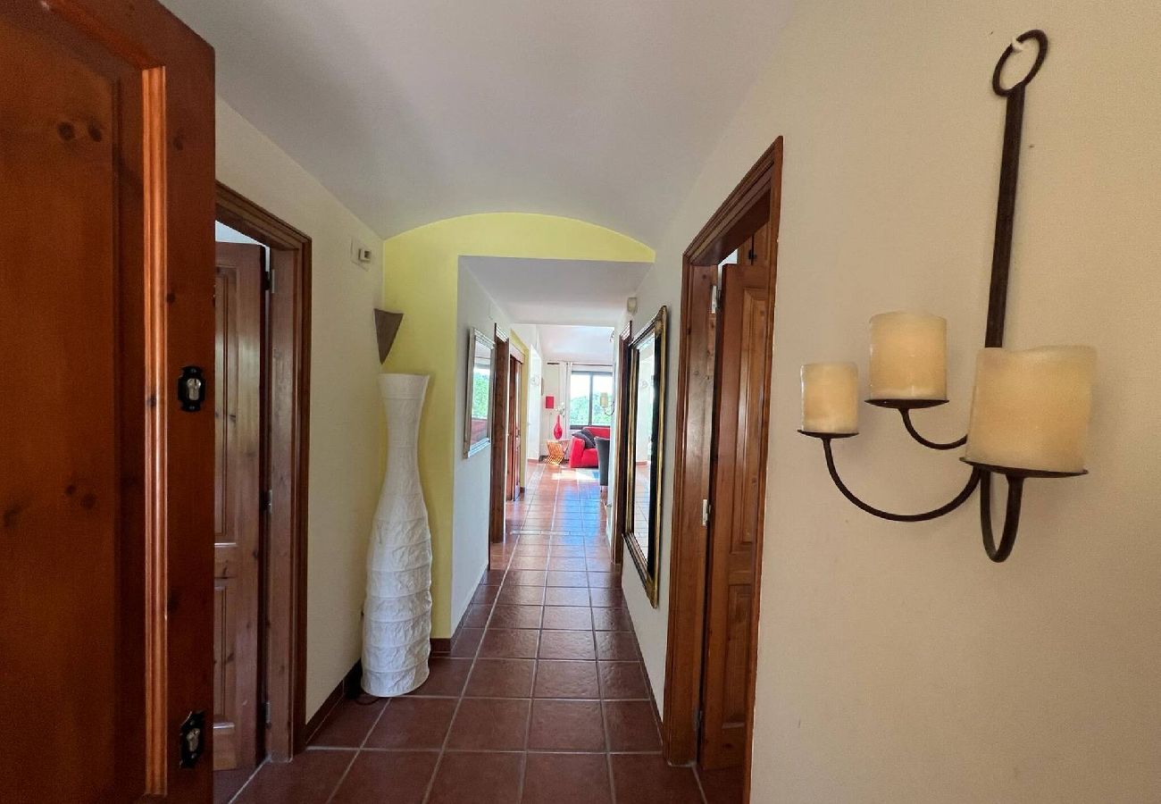 Casa en Estartit - TV 66