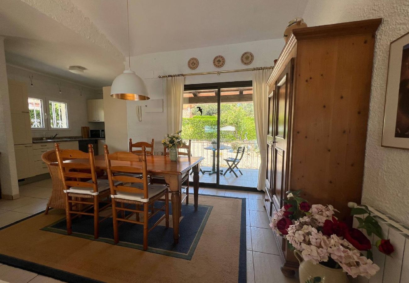 Casa en Torroella de Montgri - TV 16