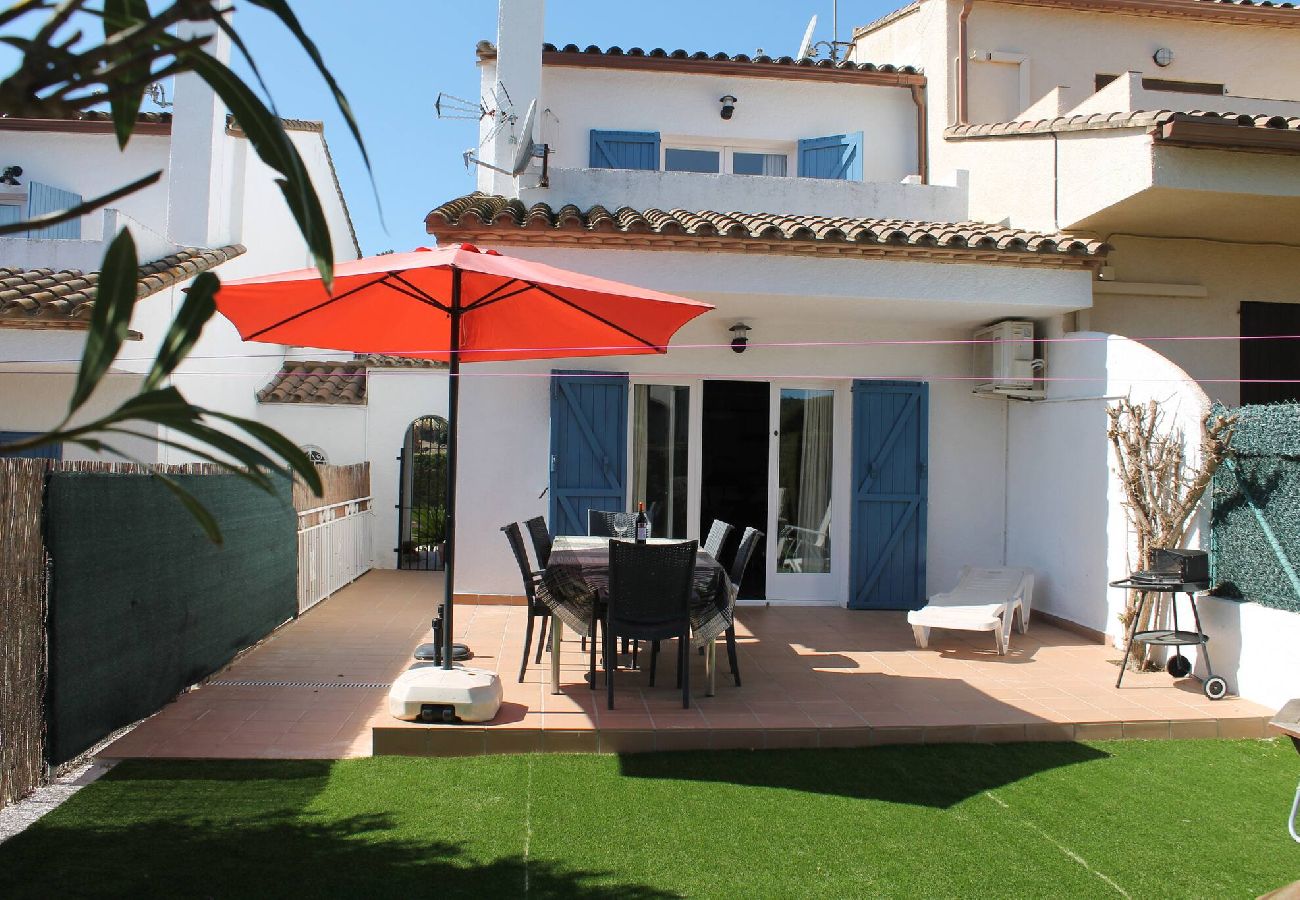Maison mitoyenne à Estartit - CB4a