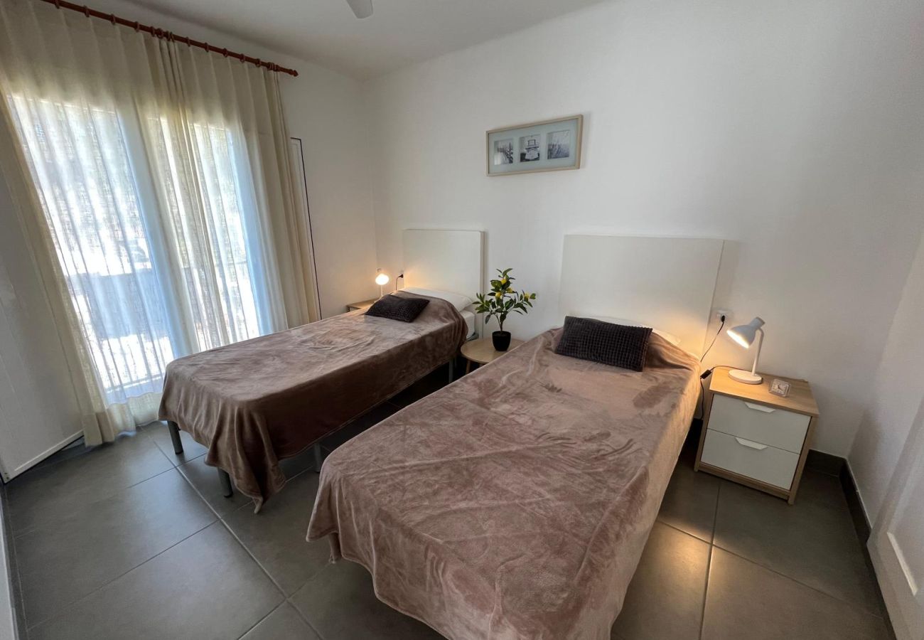 Maison mitoyenne à Estartit - CB4a