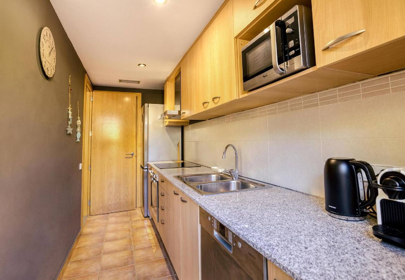 Appartement à Torroella de Montgri - Safareig bajo 1
