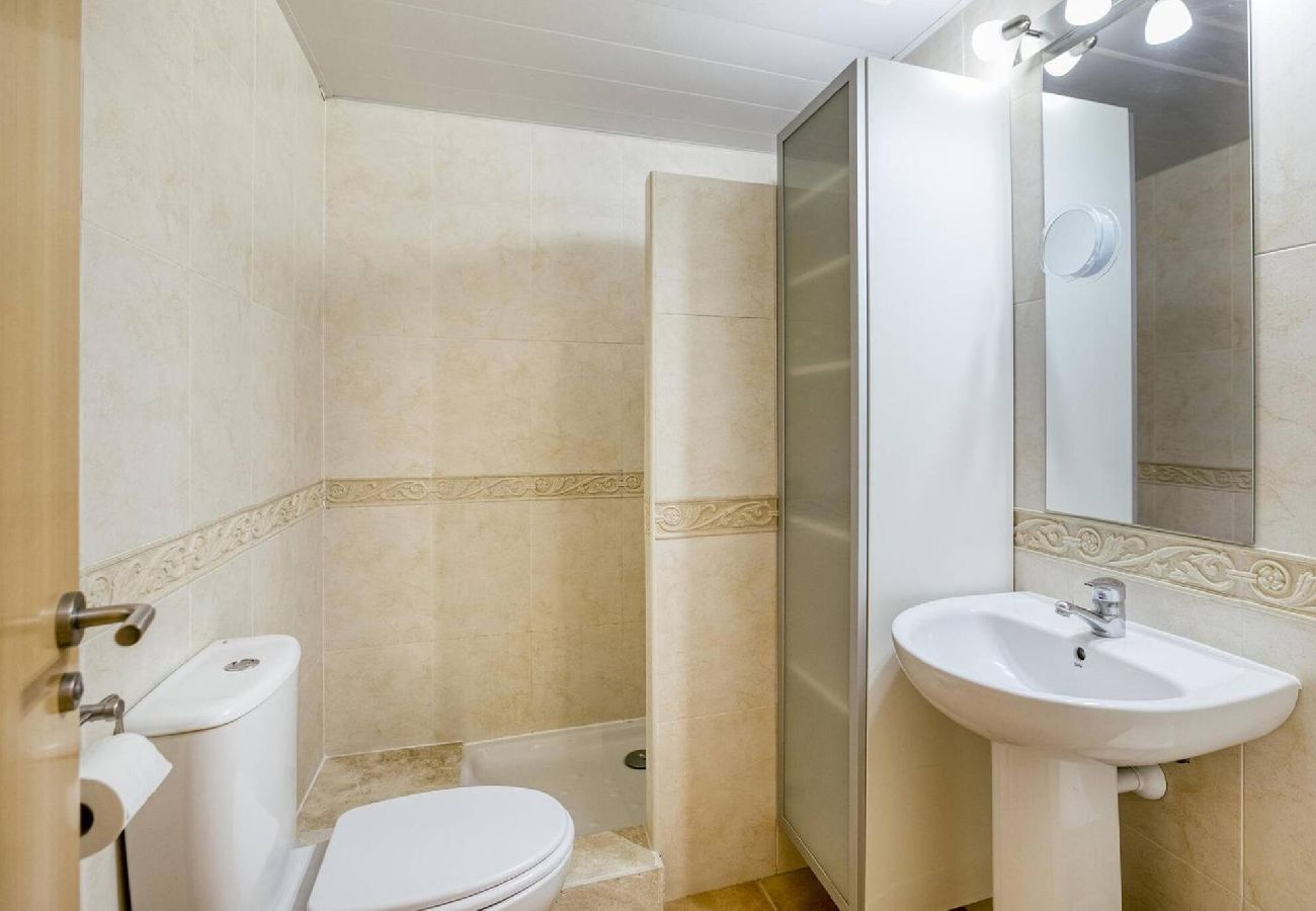 Appartement à Torroella de Montgri - Safareig bajo 1
