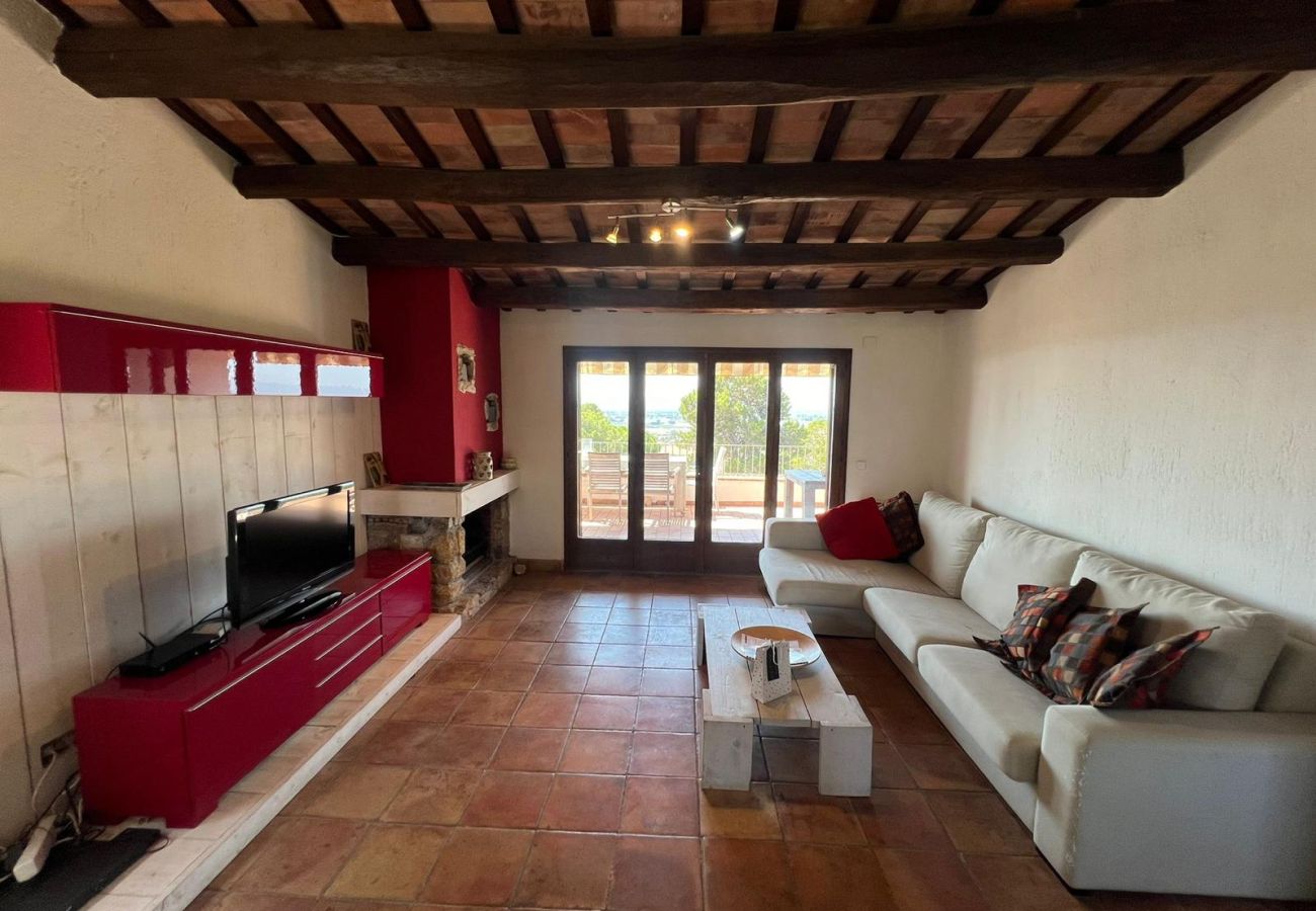 Maison à Torroella de Montgri - TV 74