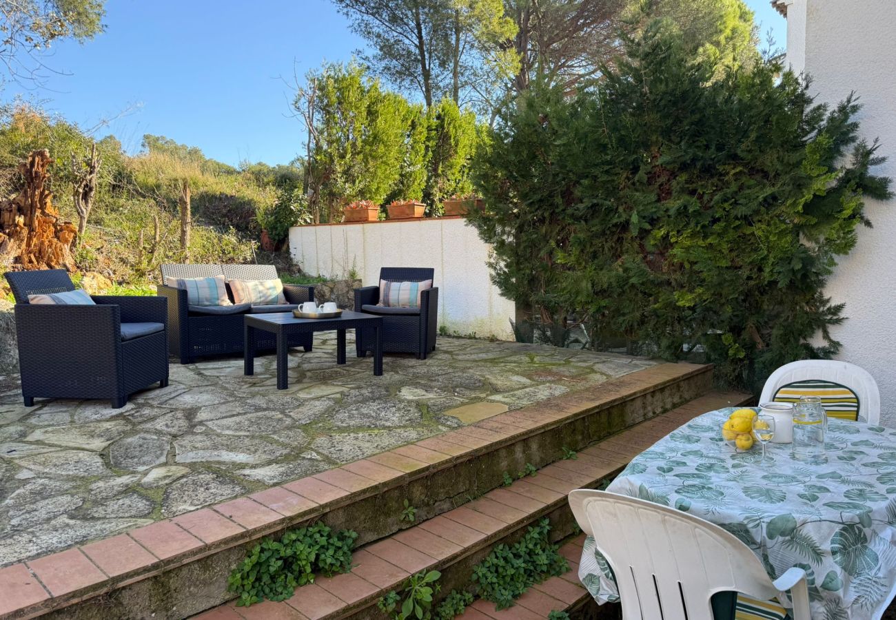 Casa adossada en Torroella de Montgri - MM88b