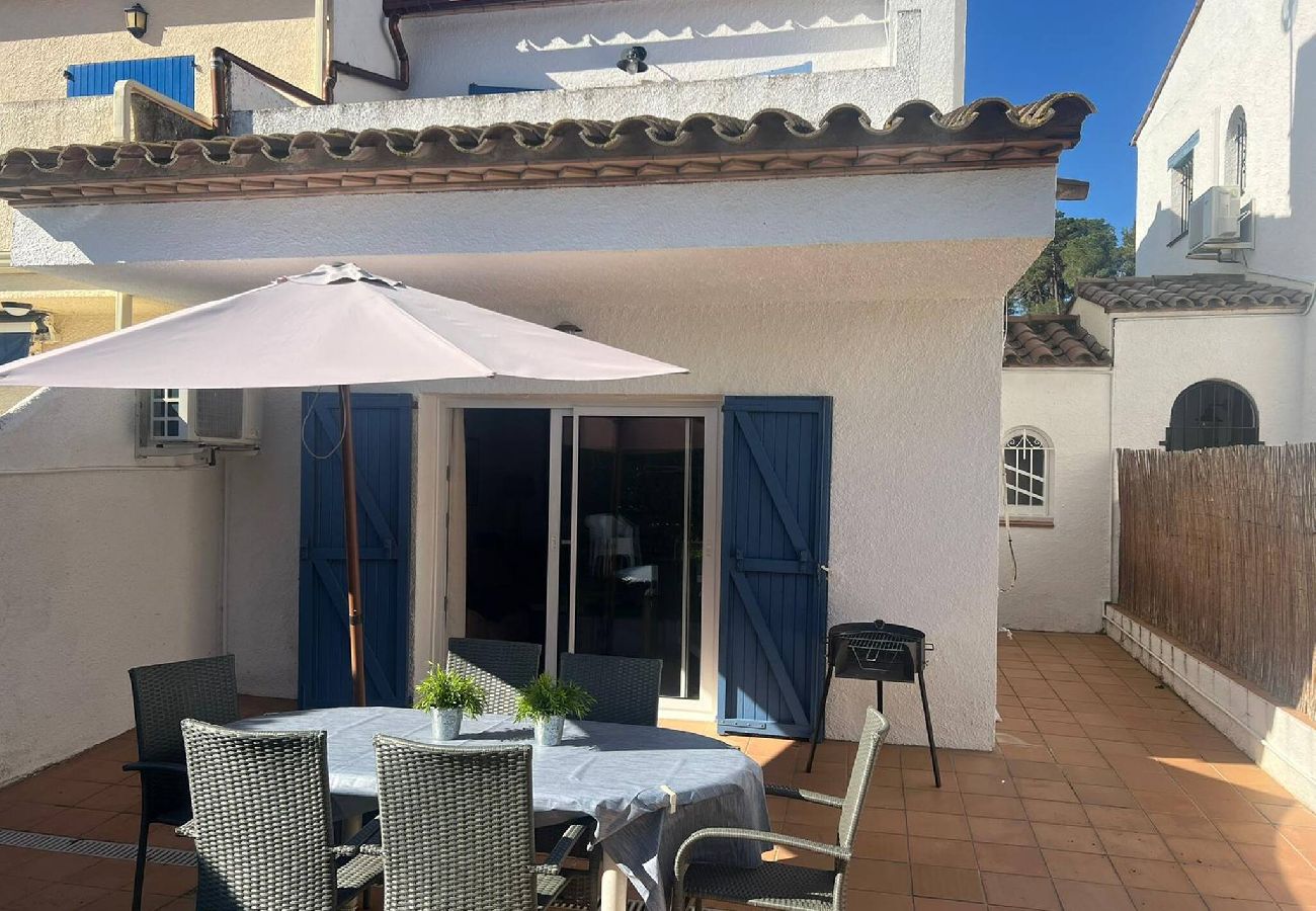 Casa adossada en Estartit - CB 2b