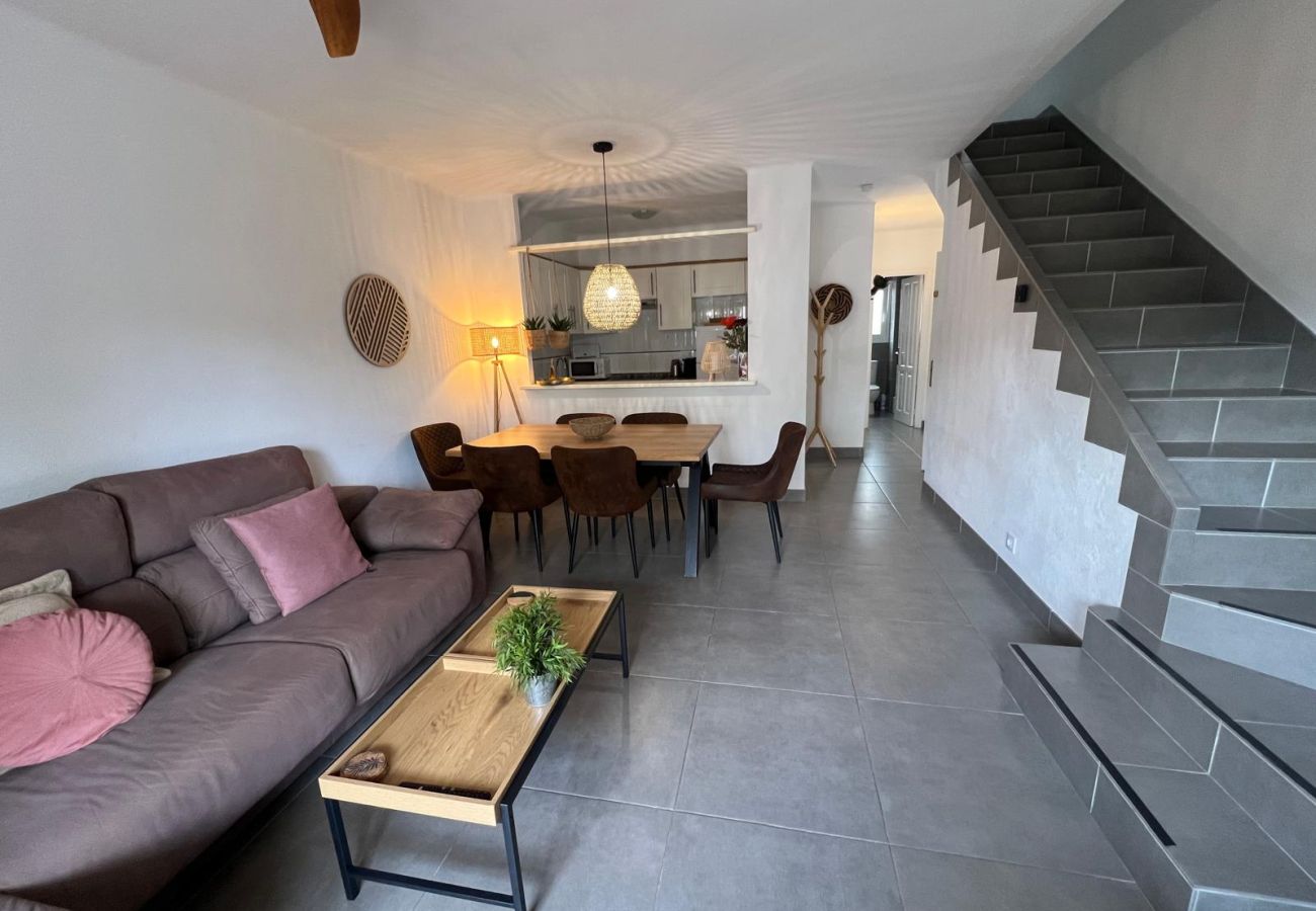 Casa adossada en Estartit - CB 2b