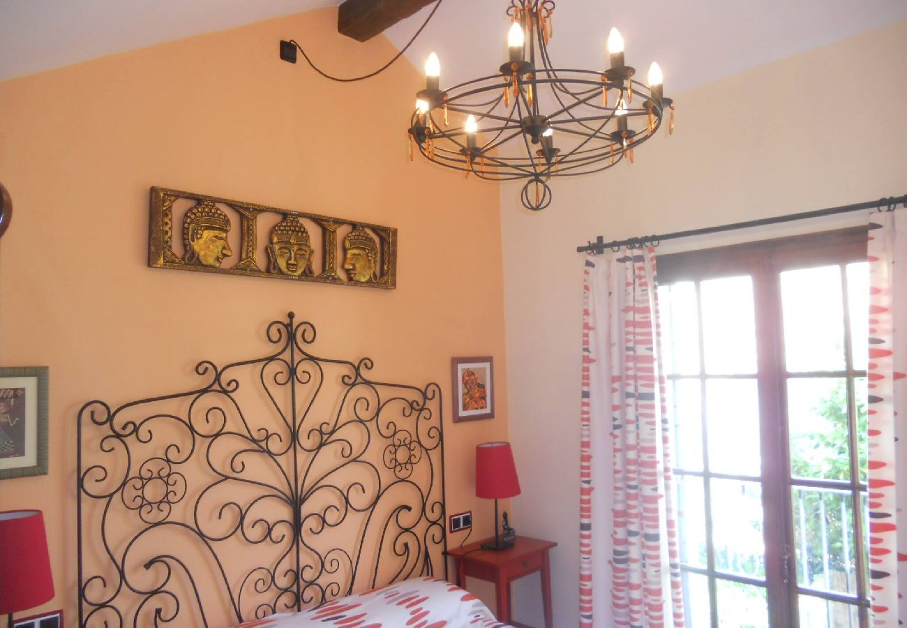 Casa adossada en Estartit - LO 33