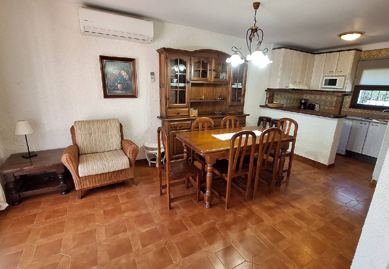 Casa adossada en Estartit - TV 207