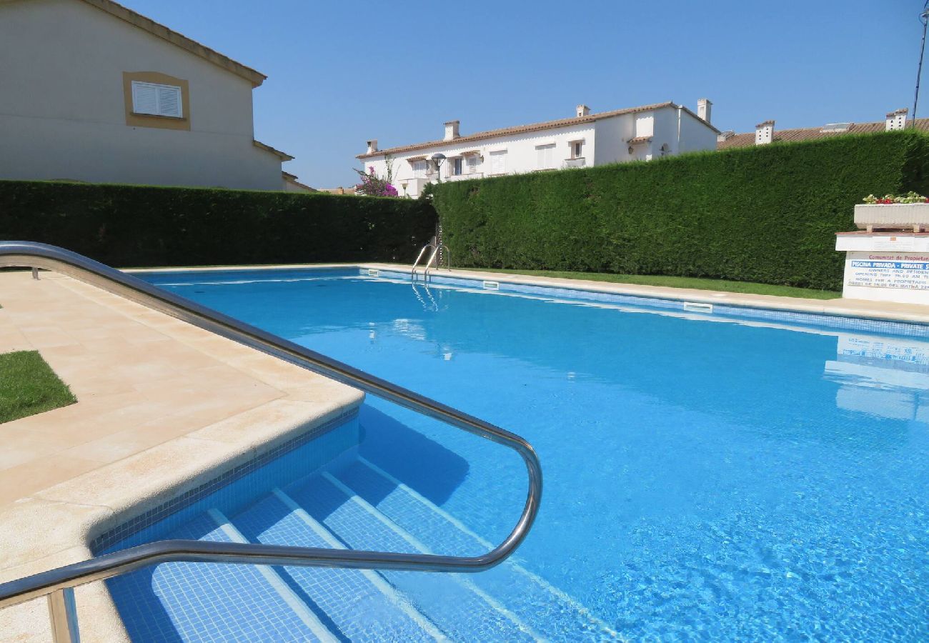 Casa adossada en Estartit - Tarraco 42