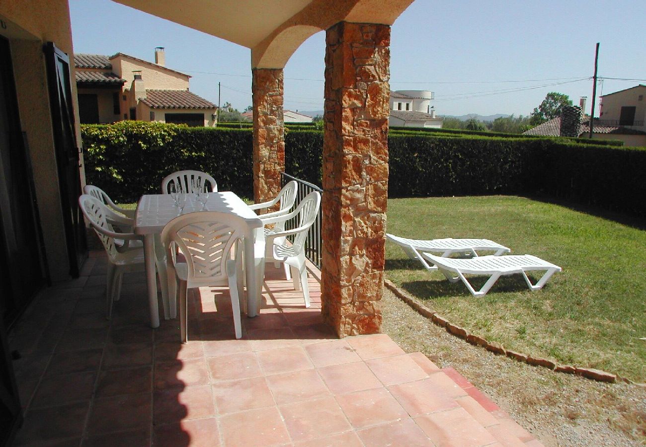 Casa en Estartit - BR 37
