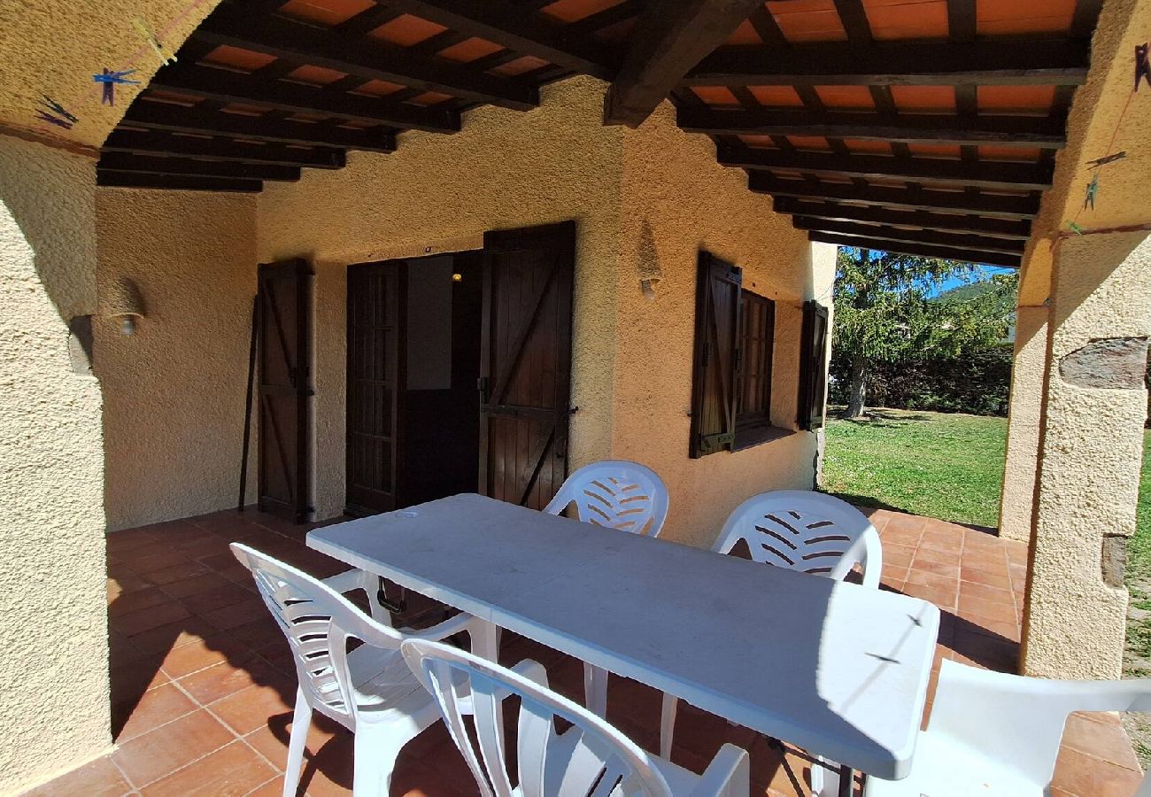 Casa en Estartit - BR 33