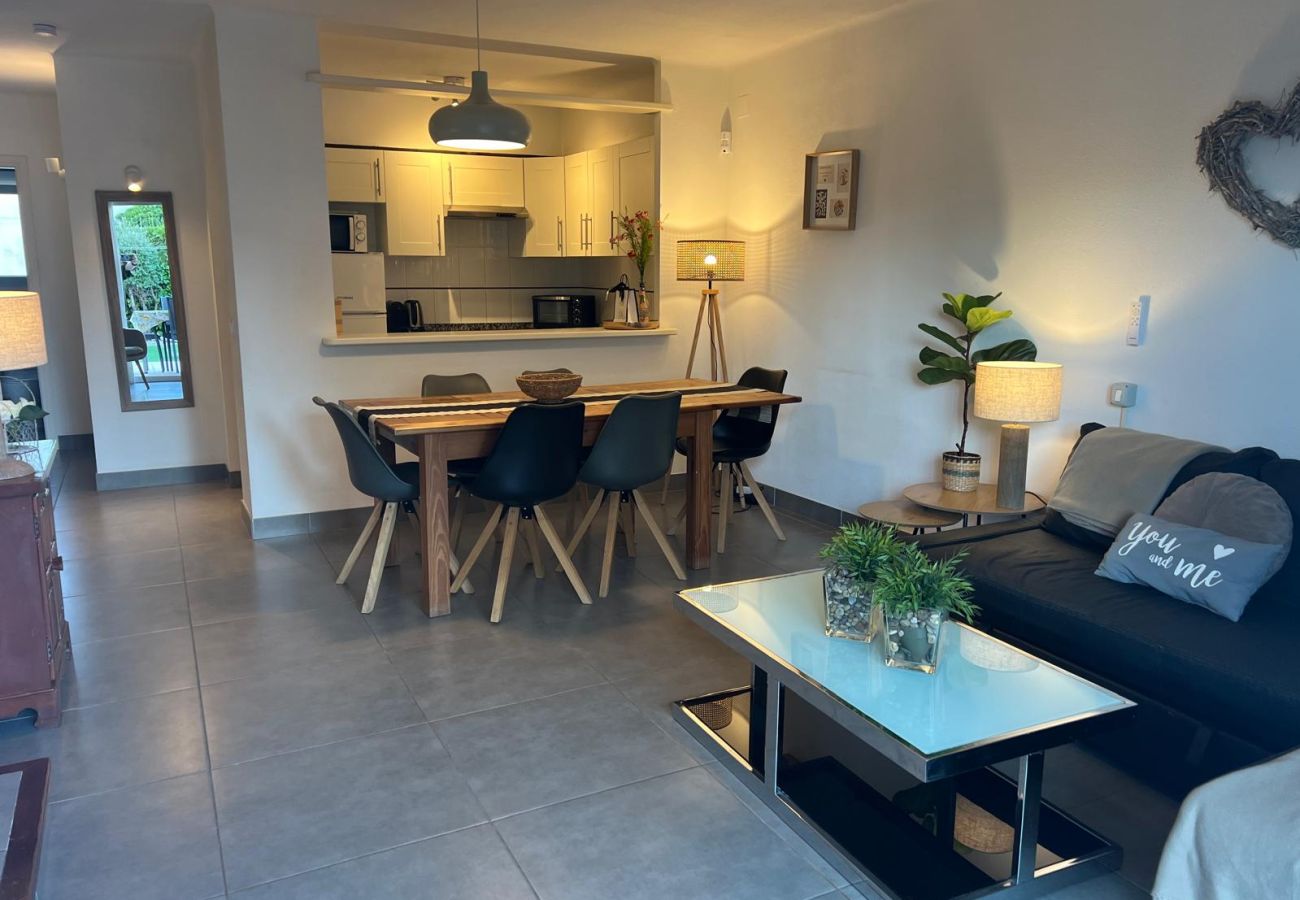 Casa adossada en Estartit - CB4a