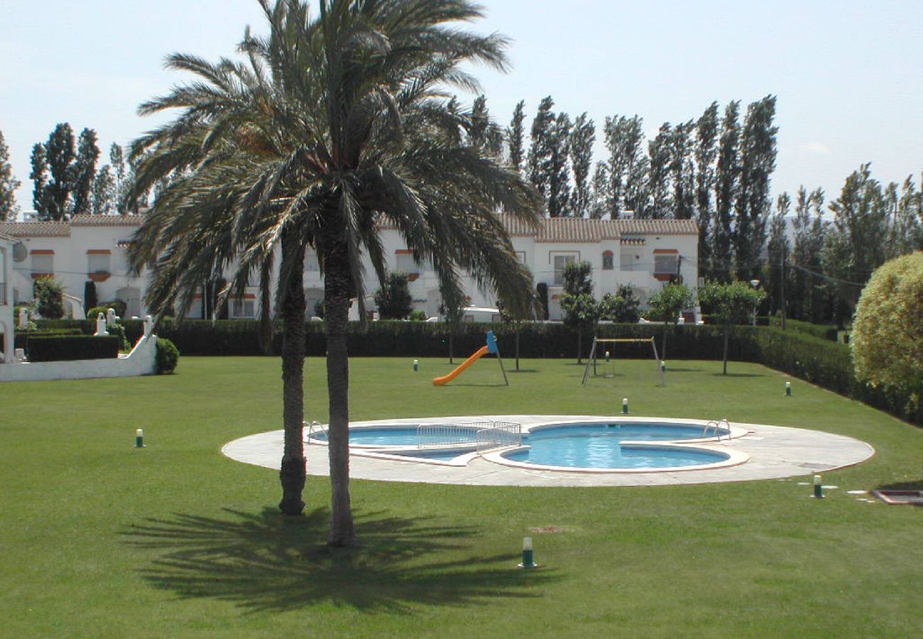 Casa adossada en Torroella de Montgri - Hermitage 103